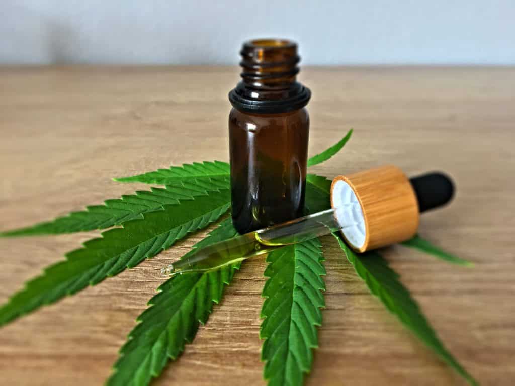 “Full” spectrum vs “Broad” spectrum vs CBD izolát: Rozdíl vysvětlen! 3 “Full” spectrum vs “Broad” spectrum vs CBD izolát: Rozdíl vysvětlen!